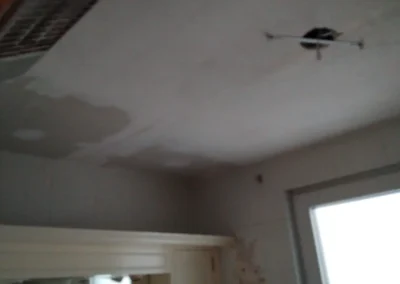 Instalación eléctrica y pintado de techo en Lugo - MARLO Multiservicios