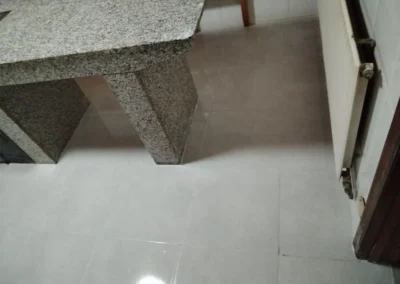 Colocación de baldosas en una cocina de Lugo - MARLO Multiservicios