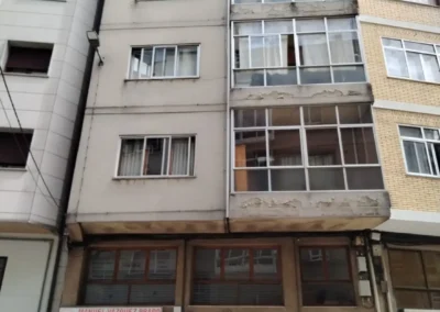 Pintado de fachada de edificio en Lugo - MARLO Multiservicios