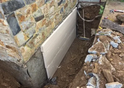 Reparación de humedades y aislamiento de casa de piedra en Lugo