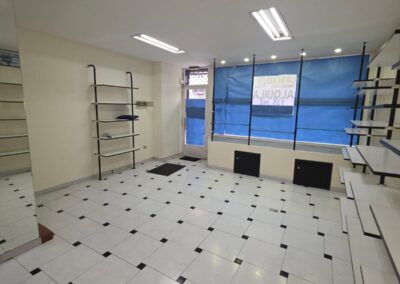 Reforma y ampliación de bajo comercial en Lugo - MARLO Multiservicios